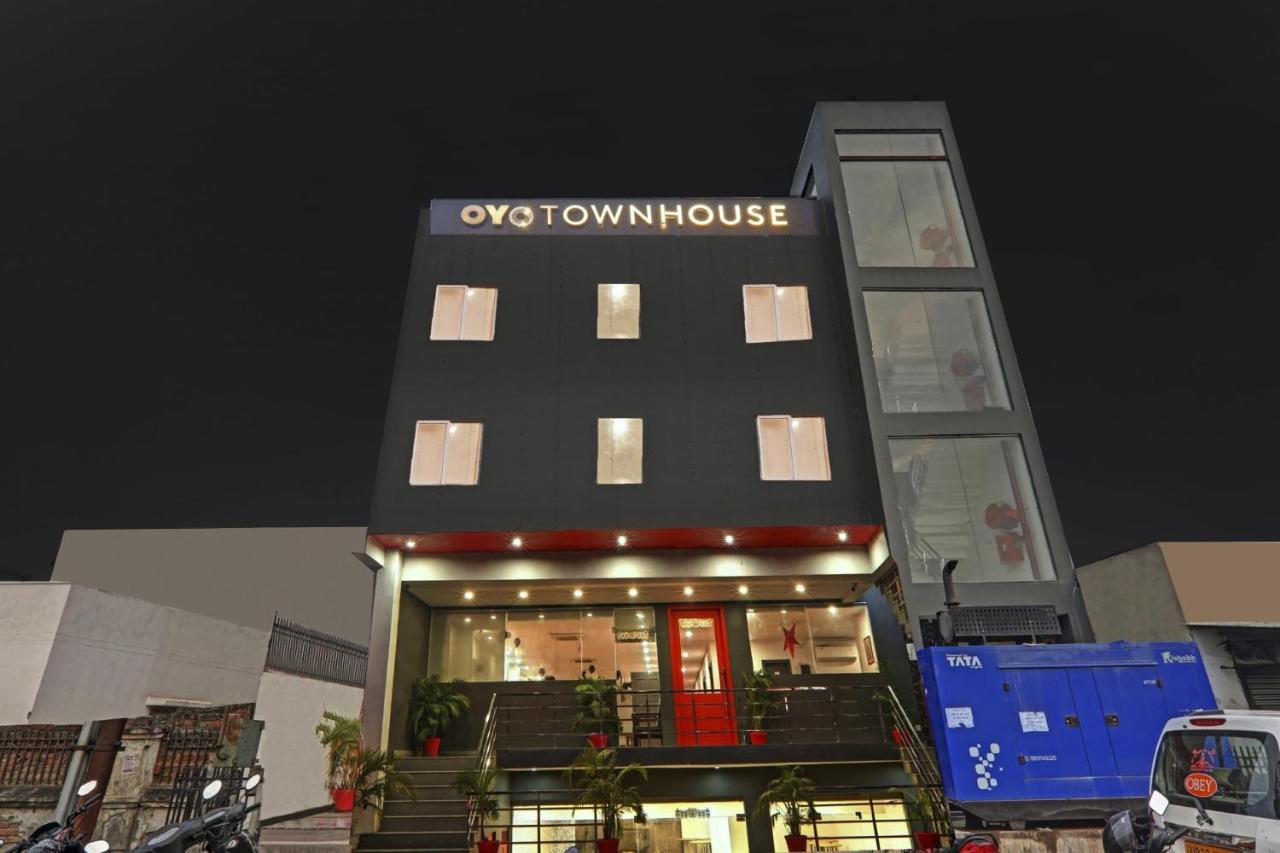Townhouse The Shubham Otel Bijnaur Dış mekan fotoğraf